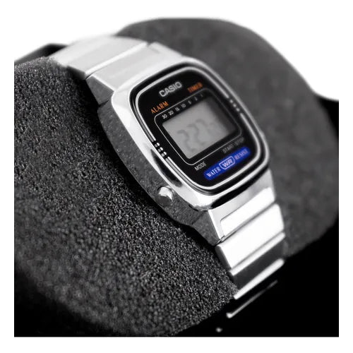 Reloj Casio Mujer La670wa-1df Color Plateado Digital 30m